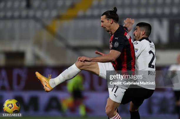 Zlatan Ibrahimovic of AC Milan in action during the Serie A match between Spezia Calcio and AC Milan at Stadio Alberto Picco on February 13, 2021 in...