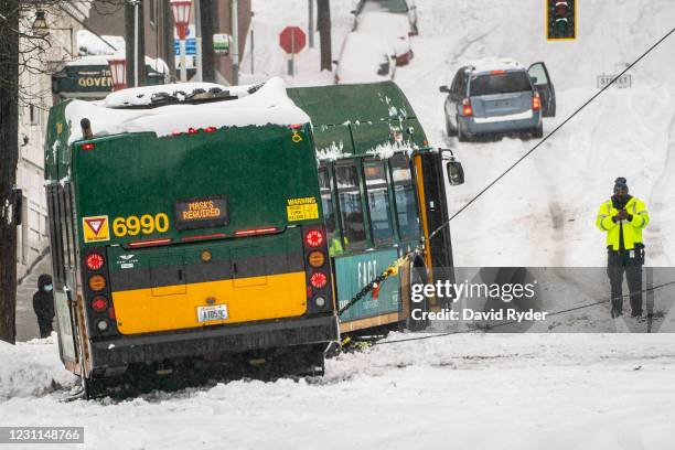 Bus Stuck In Snow 53 Bus Stuck In Snow Storm Stock Photos, High-Res Pictures, and Images ...