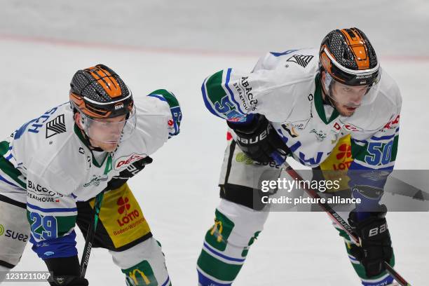 February 2021, Hessen, Frankfurt/Main: Ice hockey: DEL2, Löwen Frankfurt - Bietigheim Steelers, Hauptrunde, Matchday 19. Alexander Preibisch of the...