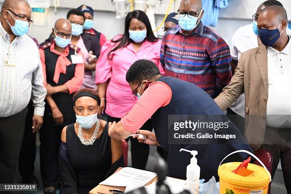 Mathabo Hospital CEO Dr Mathabo Mathebula receives the COVID-19 vaccine... News ...