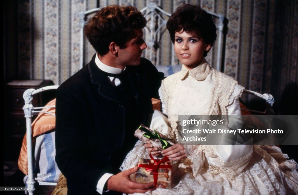 The Gift Of The Magi Marie Osmond Timothy Bottoms, Marie Osmond appearing in the ABC tv movie 'The Gift