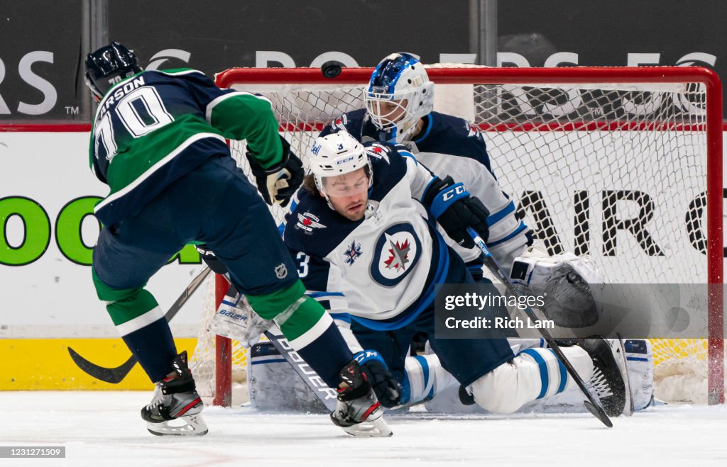 Winnipeg Jets v Vancouver Canucks