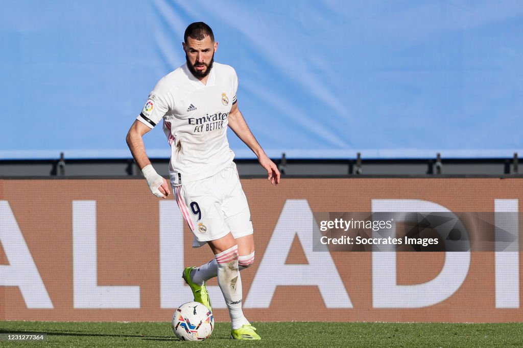 Real Madrid v Valencia - La Liga Santander