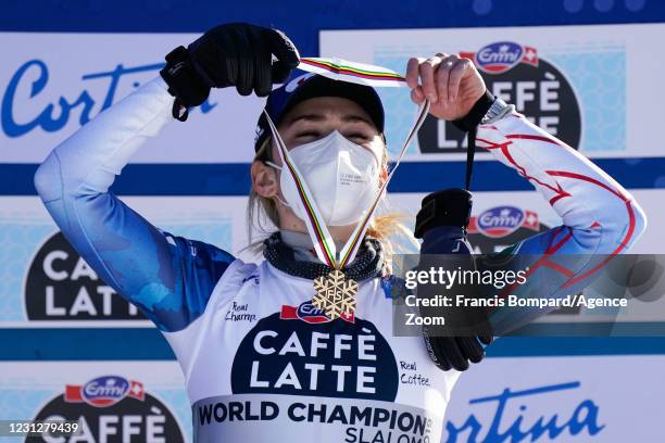 Mikaela Shiffrin of USA wins the bronze medal during the FIS Alpine Ski World Championships Women's Slalom on February 20, 2021 in Cortina d'Ampezzo...