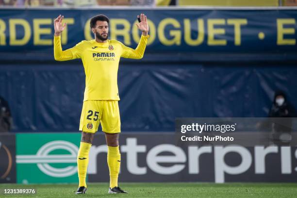 Villarreal's Mariano Damian Barbosa during Europa League match round of 32 Second leg between Villarreal CF and Salzburgo at La Ceramica Stadium on...