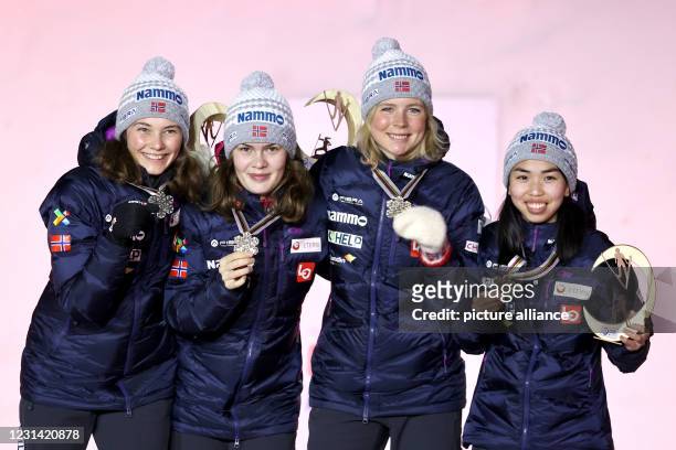 February 2021, Bavaria, Oberstdorf: Nordic skiing: World Championships, ski jumping - team skijumping, women. Norway's third-placed Silje Opseth,...