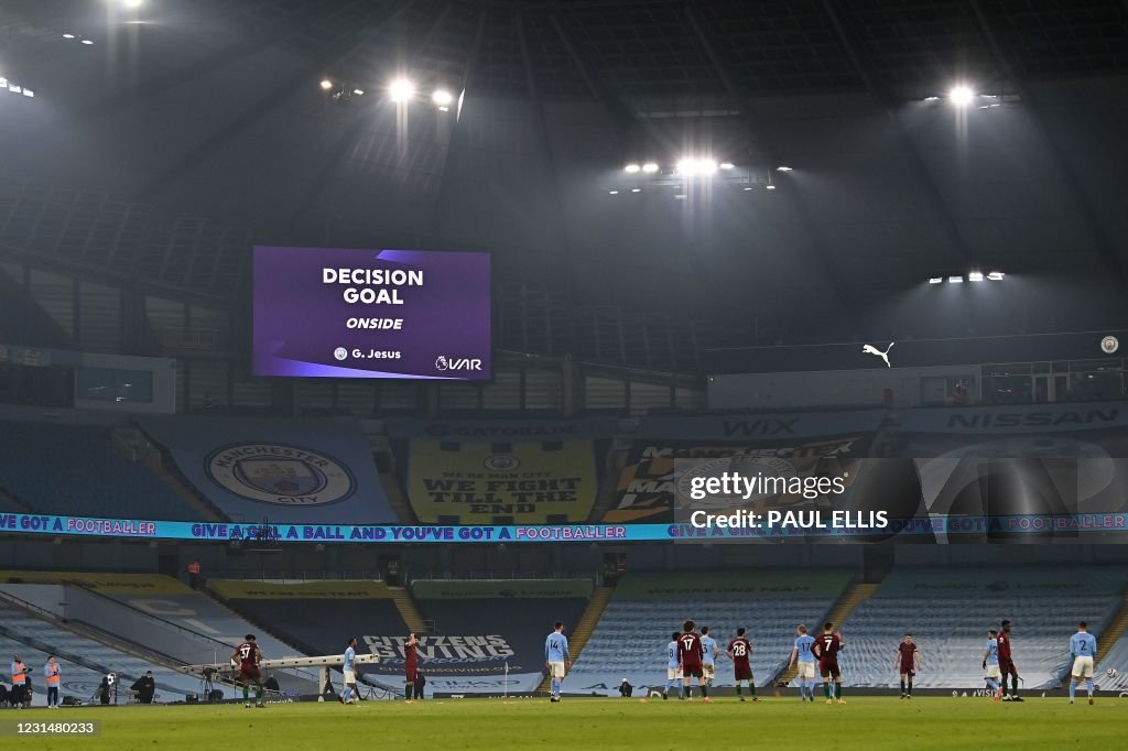FBL-ENG-PR-MAN CITY-WOLVES