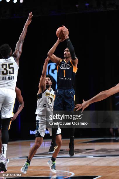 Malcolm Miller of the Salt Lake City Stars shoots the ball against the Fort Wayne Mad Ants on March 2, 2021 at AdventHealth Arena in Orlando,...