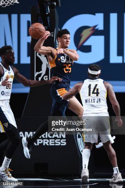Josh Green of the Salt Lake City Stars passes the ball against the Fort Wayne Mad Ants on March 2, 2021 at AdventHealth Arena in Orlando, Florida....