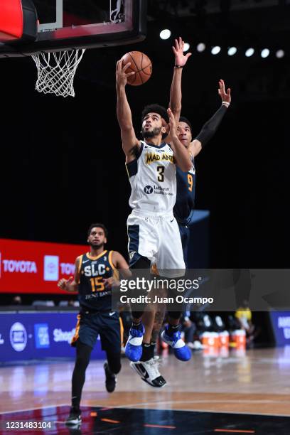 Naz Mitrou-Long of the Fort Wayne Mad Ants shoots the ball against the Salt Lake City Stars on March 2, 2021 at AdventHealth Arena in Orlando,...