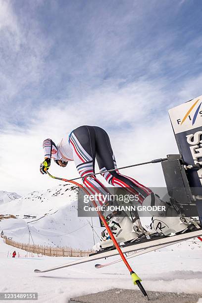 Ski Race Start Photos and Premium High Res Pictures - Getty Images