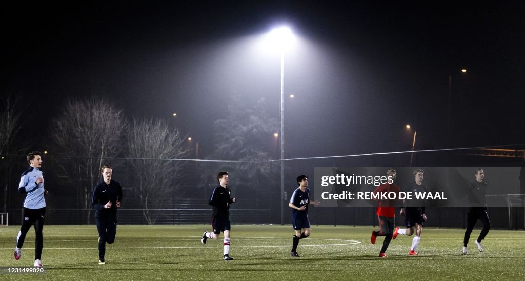 NETHERLANDS-VIRUS-HEALTH-SPORT-FBL