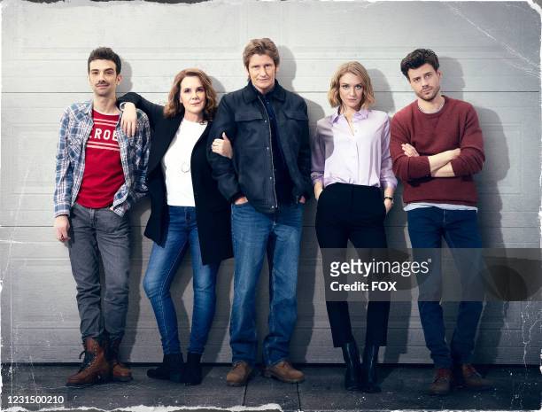 Jay Baruchel, Elizabeth Perkins, Denis Leary, Chelsea Frei and Francois Arnaud in season two of THE MOODYS premiering with two back-to-back episodes...