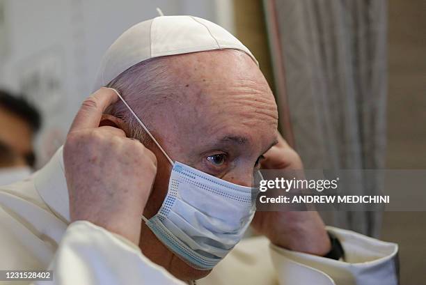 Pope With Mask Pope Mask Photos and Premium High Res Pictures - Getty Images