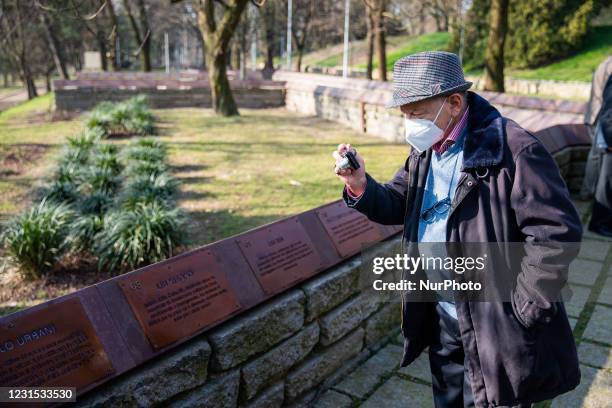 The ceremony for the unveiling of 5 new plaques in memory of the Giusti during the Giornata dei Giusti dellUmanità at the Giardino dei Giusti di...