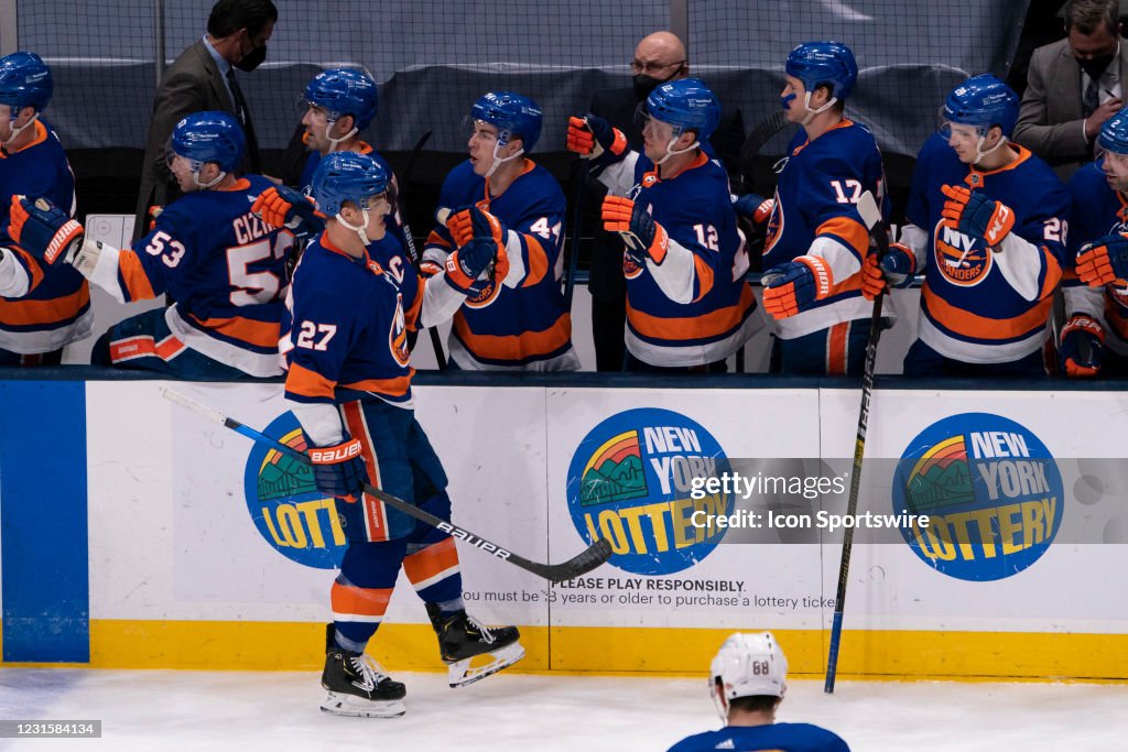 NHL: MAR 07 Sabres at Islanders