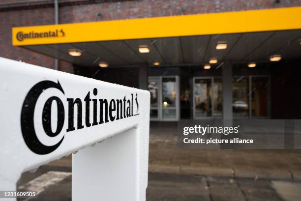 March 2021, Lower Saxony, Hanover: The headquarters of Continental AG. Photo: Julian Stratenschulte/dpa