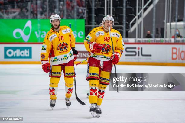 Damien Brunner of EHC Biel celebrates a goal of Samuel Kreis of EHC Biel after a video review during the Swiss National League game between Lausanne...