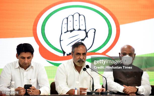 Congress Party Leader and member of Parliament Mallikarjun Kharge, Anand Sharma, Deepender Singh Hooda, addressing media persons on the issue of...