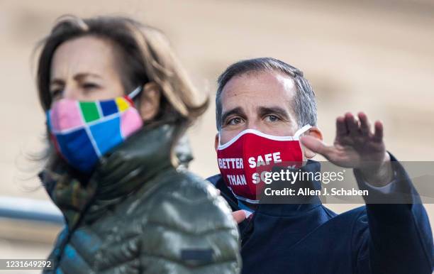 March 09: Dee Dee Myers, left, senior adviser to Gov. Newsom and director of the Goveror's Office of Business and Economic Development, and Eric...