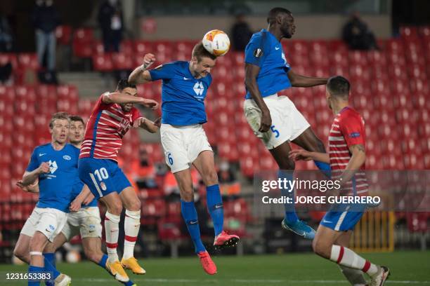 67 Sheriff Sinyan Stock Photos, High-Res Pictures, and Images - Getty ...