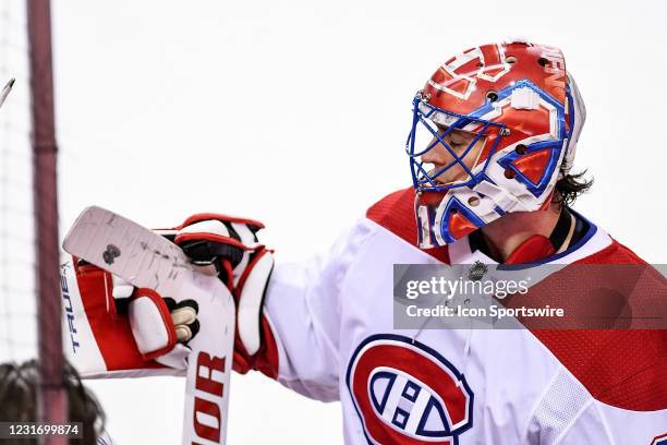 Montreal Canadiens Goalie Carey Price closes his eyes while on from the bench after being pulled for an extra attacker during the third period of an...