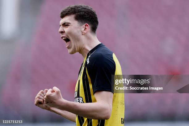 Jacob Rasmussen of Vitesse celebrates the victory during the Dutch Eredivisie match between FC Utrecht v Vitesse at the Stadium Galgenwaard on March...