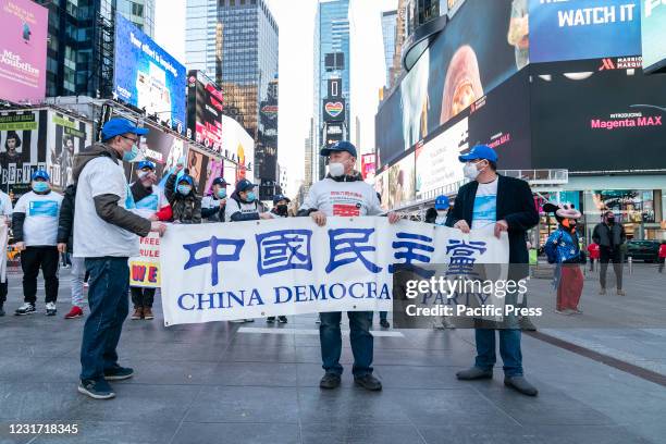 Chinese Rallies Times Square Hong Kong Photos and Premium High Res Pictures - Getty Images