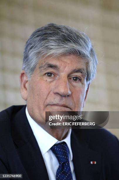 Un des deux présidents de la commission et Pdg de Publicis Maurice Lévy pose, le 04 décembre 2006 à Paris, lors d'une conférence de presse à...