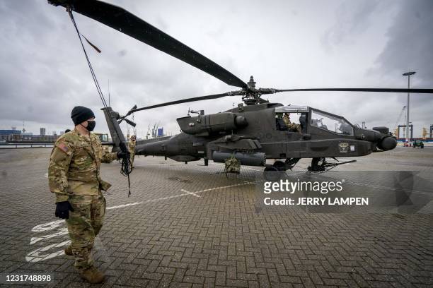 Helicopters of the US Army arrive in the Waalhaven in Rotterdam, on March 16, 2021. - The aircraft arrived from Germany via Eindhoven to Rotterdam...