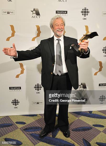Winner Gordon Pinsent attends the 26th Annual Gemini Awards - Industry Gala at the Metro Toronto Convention Centre on August 31, 2011 in Toronto,...