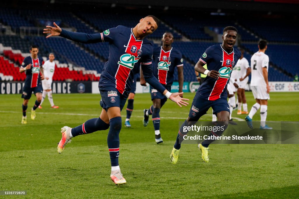 Paris Saint-Germain v Lille OSC - French Cup