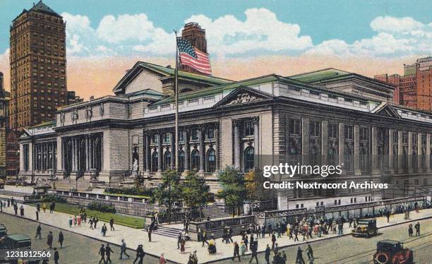 Vintage souvenir postcard published circa 1922 depicting the landmark Stephen A Schwarzman main wing of the New York Public Library, constructed in...