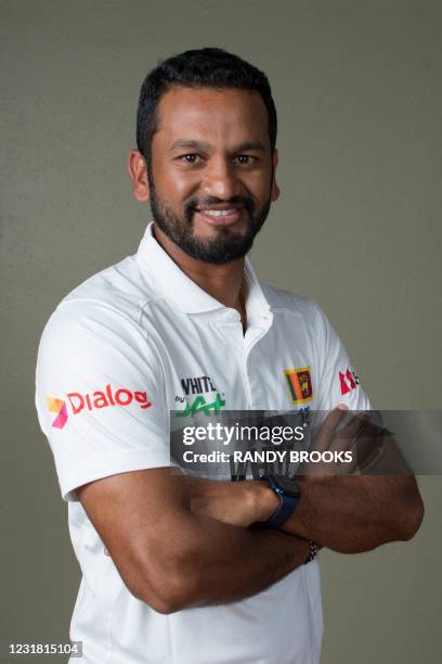 Dimuth Rangana Dimuth Karunaratne Photos Fotografías e imágenes de stock - Getty Images