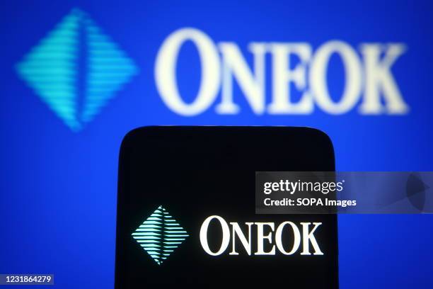 Oneko Transparent Oneok Photos and Premium High Res Pictures - Getty Images