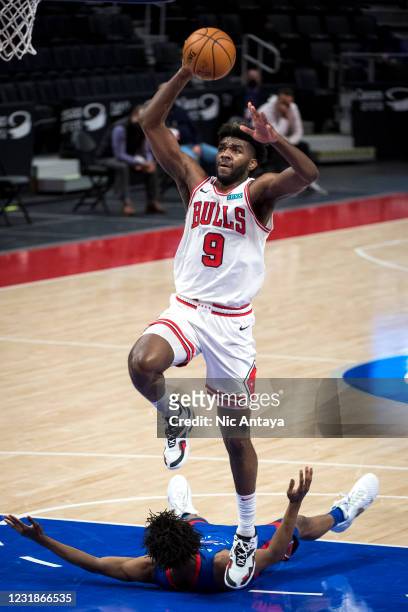 Patrick Williams of the Chicago Bulls goes up for a shot during the fourth quarter of the game against the Detroit Pistons at Little Caesars Arena on...
