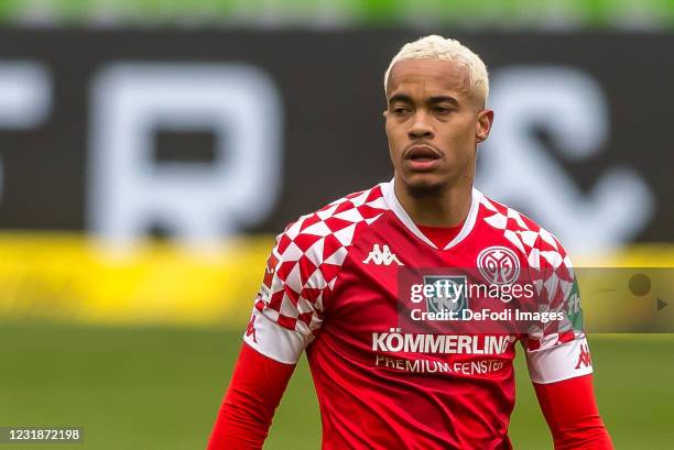 Robin Quaison Mainz Photos and Premium High Res Pictures Getty Images