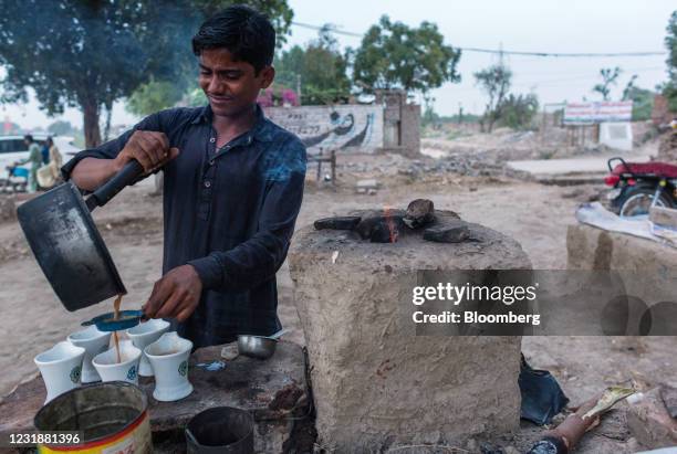 Pakistan Rasheed Tea Pakistan Tea Photos and Premium High Res Pictures - Getty Images