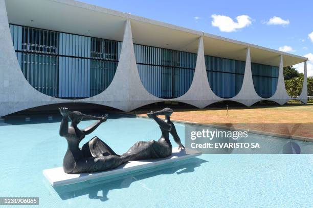 "As Iaras", bronze sculpture by Alfredo Ceschiatti, at the Alvorada palace designed by Oscar Niemeyer and inaugurated on June 30 in Brasilia, Brazil,...