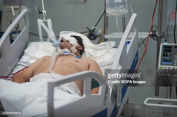 Patient in critical condition seen on a hospital bed at IESS Quito Sur hospital. In recent weeks the Ecuadorian capital has observed a Covid19...