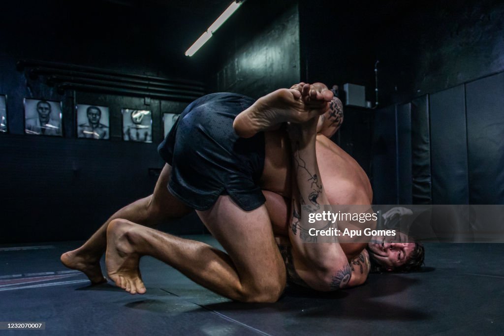 Dos Pistolas/Lola Pistola: MMA Fighter By Day, Drag Queen At Night
