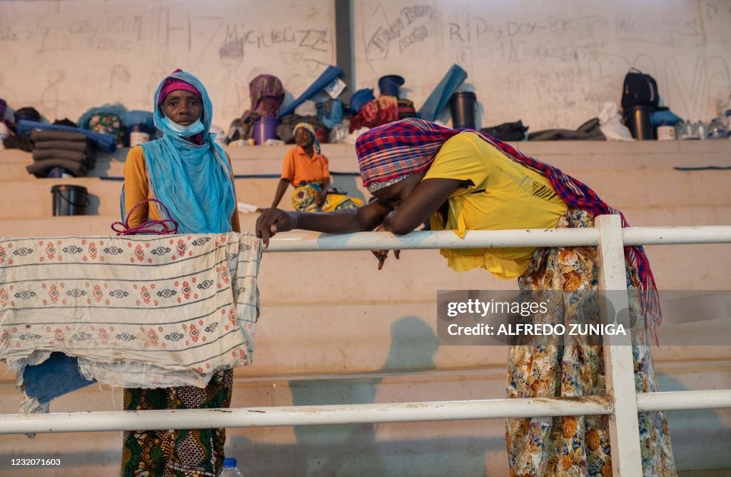 TOPSHOT-MOZAMBIQUE-UNREST-DISPLACED