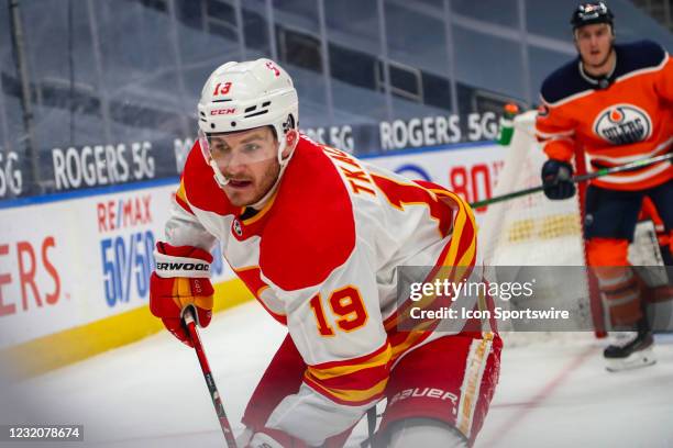 Calgary Flames Left Wing Matthew Tkachuk chess after a loose puck in the second period during the Edmonton Oilers game versus the Calgary Flames on...