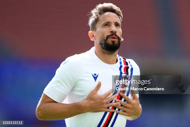 Gaston Ramirez of Uc Sampdoria looks on before the Serie A match between Ac Milan and Uc Sampdoria. The match ends in a tie 1-1.