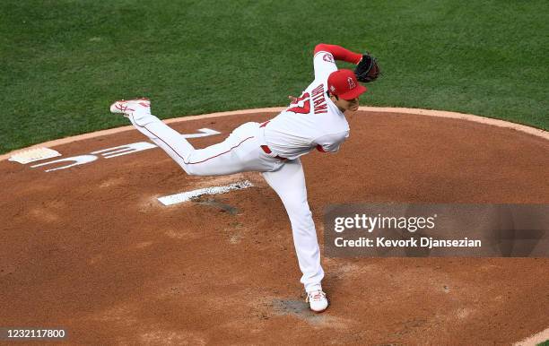 Starting pitcher Shohei Ohtani of the Los Angeles Angels throws a pitch against the Chicago White Sox during the first inning of the game at Angel...