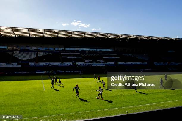 Jamal Lowe of Swansea City in action during the Sky Bet Championship match between Swansea City and Preston North End at the Liberty Stadium on April...