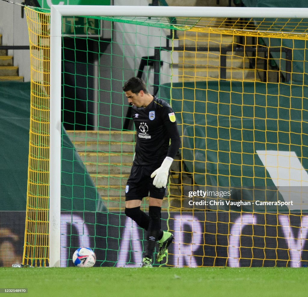 Norwich City v Huddersfield Town - Sky Bet Championship
