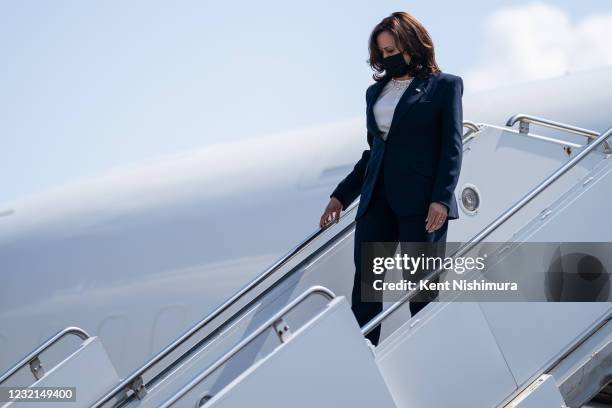 Vice President Kamala Harris disembarks from Air Force 2 on Tuesday, April 6, 2021 in Chicago, IL.