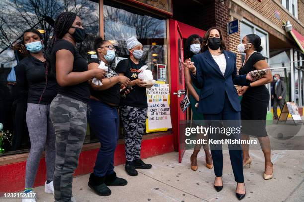 Vice President Kamala Harris makes a stop at Brown Sugar Bakery on Chicagos Southside with Cook County State's Attorney Kim Foxx and Illinois Lt....