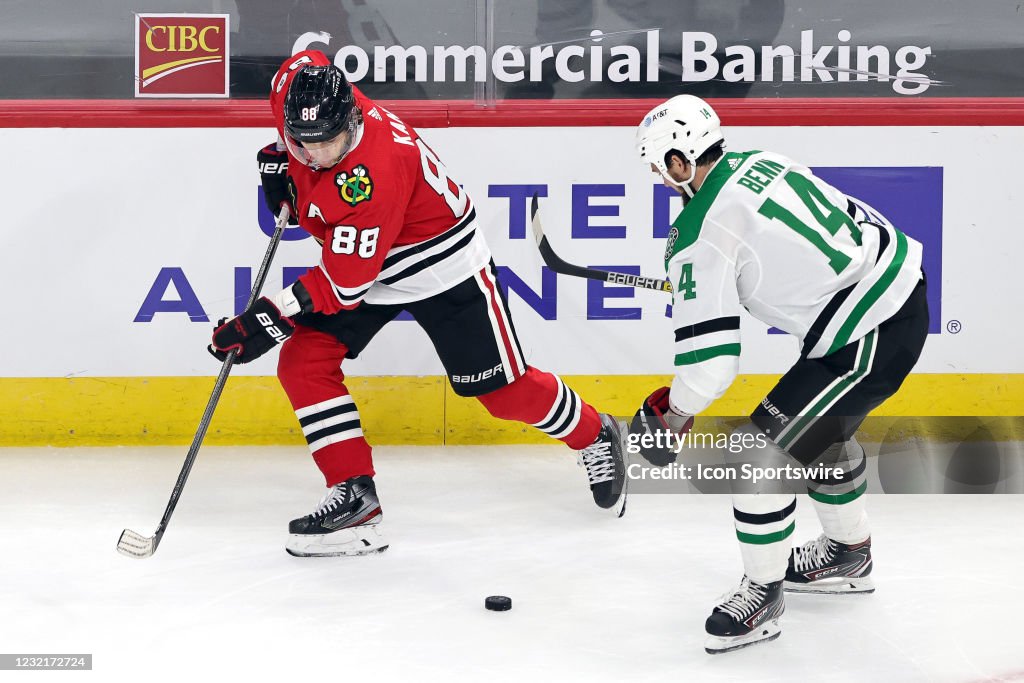 NHL: APR 06 Stars at Blackhawks